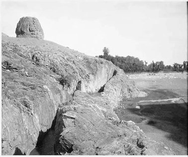 罗伯特•拉里莫尔•彭德尔顿镜头下的水涧沟沟口